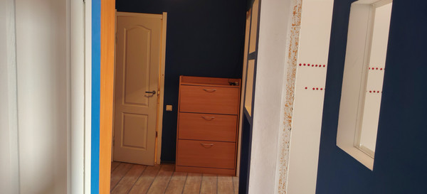 Продам двухкомнатную (2-комн.) квартиру, Хворостянского ул, 15, Новороссийск г