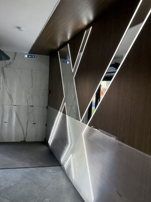 Продам трехкомнатную (3-комн.) квартиру, Октябрьская ул, 12а, Калининград г