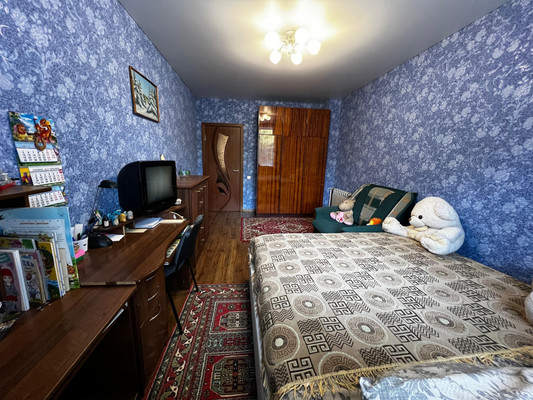 Продам двухкомнатную (2-комн.) квартиру, Извилистая ул, 21, Ростов-на-Дону г