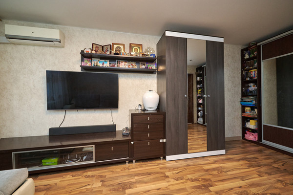 Продам двухкомнатную (2-комн.) квартиру, Кетчерская ул, 8к2, Москва г