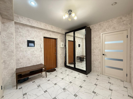 Продам двухкомнатную (2-комн.) квартиру, Шарданова ул, 50к4, Нальчик г