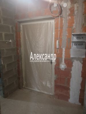 Продам однокомнатную (1-комн.) квартиру, Екатерининская ул, 14, Мурино п