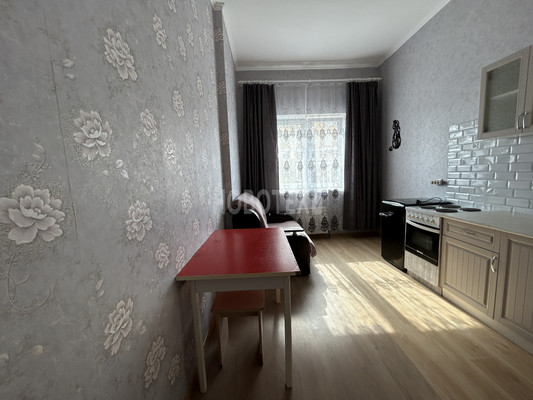 Сдам однокомнатную (1-комн.) квартиру, Рябиновая ул, 2кБ, Горячий Ключ г