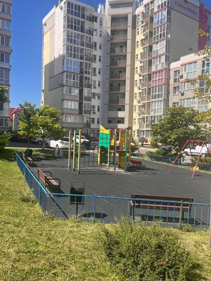 Продам однокомнатную (1-комн.) квартиру, Батурина ул, 93, Симферополь г