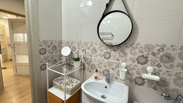 Сдам двухкомнатную (2-комн.) квартиру, Энергетиков пр-кт, 9к6, Санкт-Петербург г