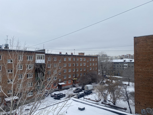 Продам комнату в 4-комн. квартире, Трилиссера ул, 52, Иркутск г