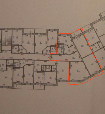 Продам трехкомнатную (3-комн.) квартиру, Рощинская ул, 17б, Гатчина г