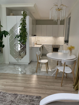 Продам двухкомнатную (2-комн.) квартиру, Молодой гвардии ул, 34, Калининград г