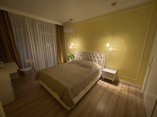 Продам двухкомнатную (2-комн.) квартиру, Молодой гвардии ул, 34, Калининград г