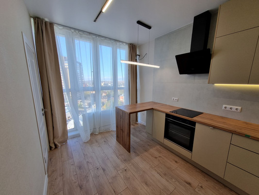 Продам однокомнатную (1-комн.) квартиру, Привокзальная ул, 3, Ростов-на-Дону г