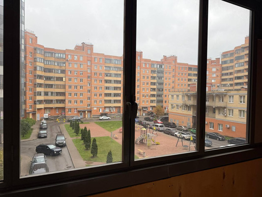 Продам однокомнатную (1-комн.) квартиру, Хохлова ул, 8, Гатчина г