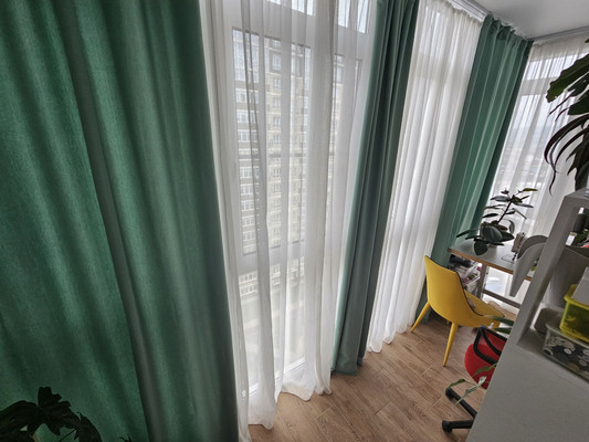 Продам трехкомнатную (3-комн.) квартиру, Солнечная ул, 2к1, Новороссийск г