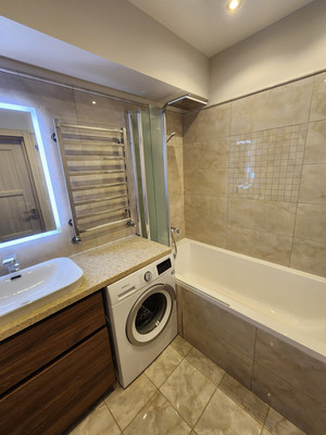 Продам двухкомнатную (2-комн.) квартиру, Трофимова ул, 35к20, Москва г