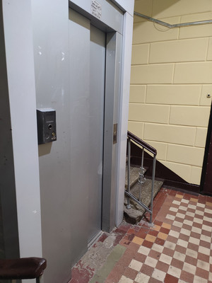 Продам двухкомнатную (2-комн.) квартиру, Трофимова ул, 35к20, Москва г