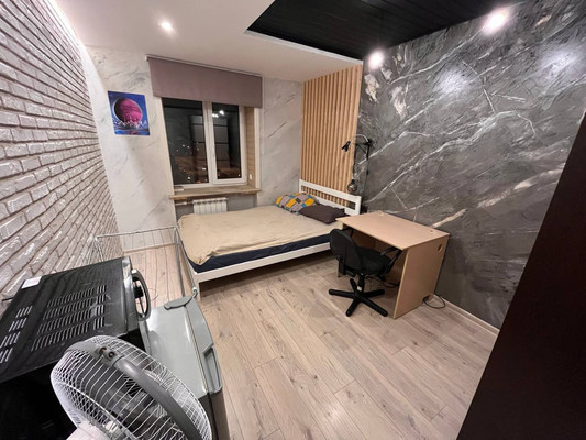 Продам комнату в 5-комн. квартире, Декабристов пер, 8, Санкт-Петербург г