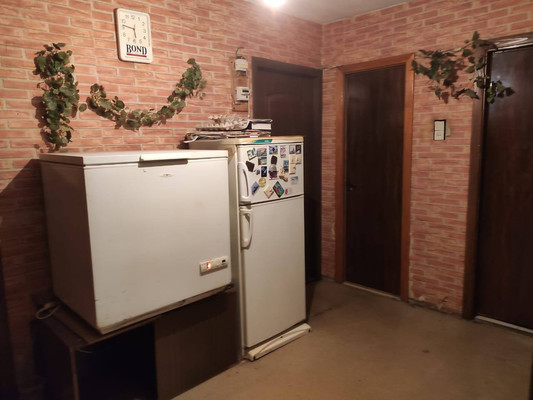 Продам комнату в 5-комн. квартире, Декабристов пер, 8, Санкт-Петербург г