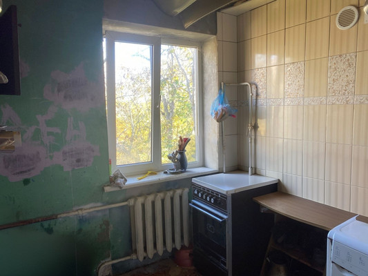 Продам двухкомнатную (2-комн.) квартиру, Киевская ул, 121, Симферополь г