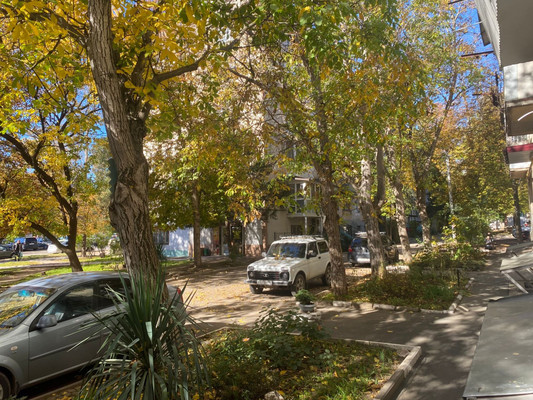 Продам двухкомнатную (2-комн.) квартиру, Киевская ул, 121, Симферополь г