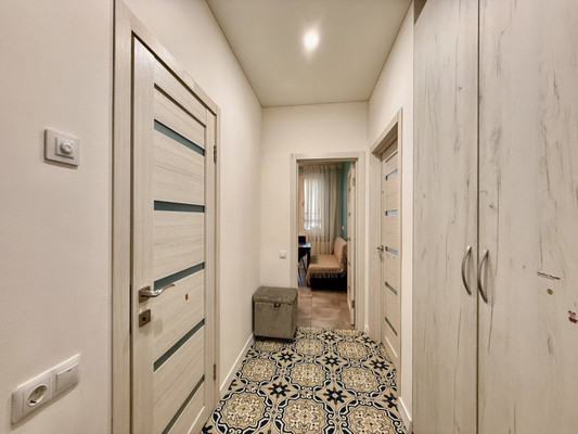 Продам однокомнатную (1-комн.) квартиру, Крымской весны ул, 5ак5, Мирное с