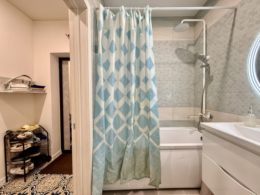 Продам однокомнатную (1-комн.) квартиру, Крымской весны ул, 5ак5, Мирное с