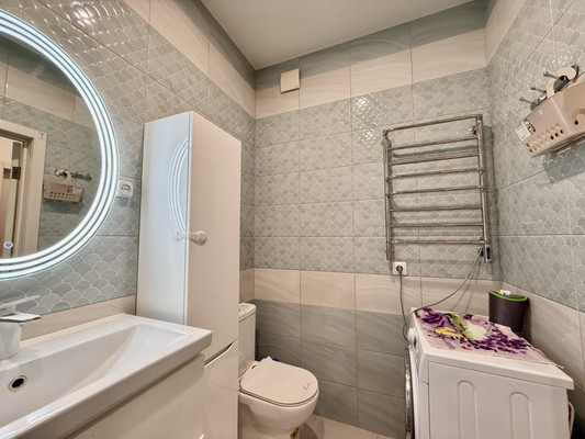 Продам однокомнатную (1-комн.) квартиру, Крымской весны ул, 5ак5, Мирное с