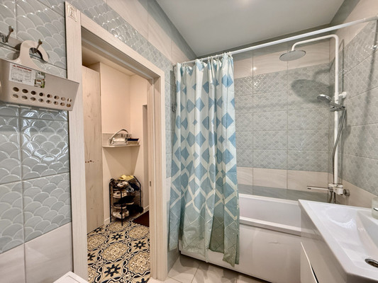 Продам однокомнатную (1-комн.) квартиру, Крымской весны ул, 5ак5, Мирное с