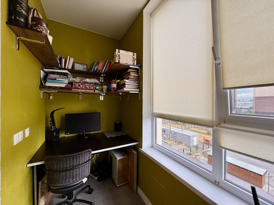 Продам однокомнатную (1-комн.) квартиру, Крымской весны ул, 5ак5, Мирное с