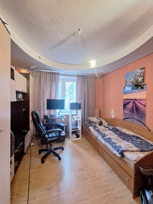 Продам трехкомнатную (3-комн.) квартиру, Дружбы ул, 6/2, Чехов г