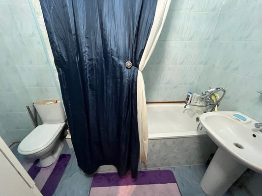 Продам однокомнатную (1-комн.) квартиру, Жмайлова ул, 4к2, Ростов-на-Дону г