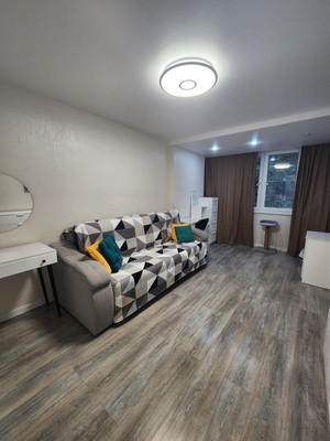 Продам двухкомнатную (2-комн.) квартиру, Гагарина (Центральный р-н) ул, 10, Сочи г