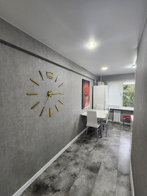 Продам двухкомнатную (2-комн.) квартиру, Гагарина (Центральный р-н) ул, 10, Сочи г