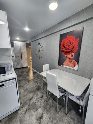 Продам двухкомнатную (2-комн.) квартиру, Гагарина (Центральный р-н) ул, 10, Сочи г