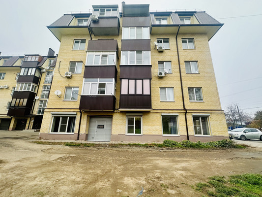 Сдам коммерческое помещение 100 м2, Халтурина ул, 142, Армавир г