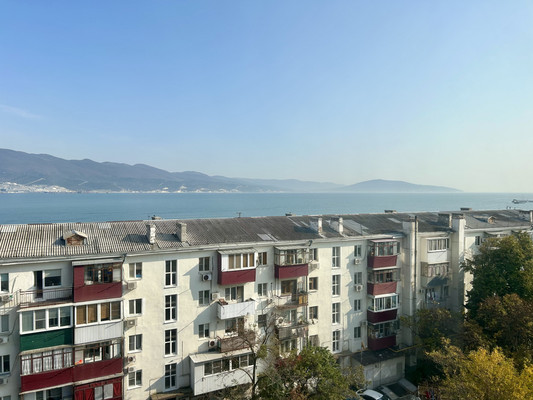 Продам многокомнатную квартиру, Имени Адмирала Серебрякова наб, 61а, Новороссийск г