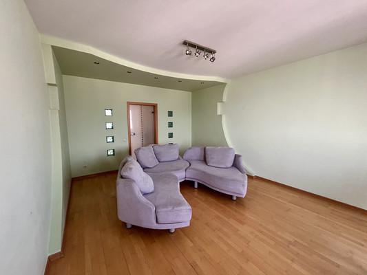 Продам многокомнатную квартиру, Имени Адмирала Серебрякова наб, 61а, Новороссийск г