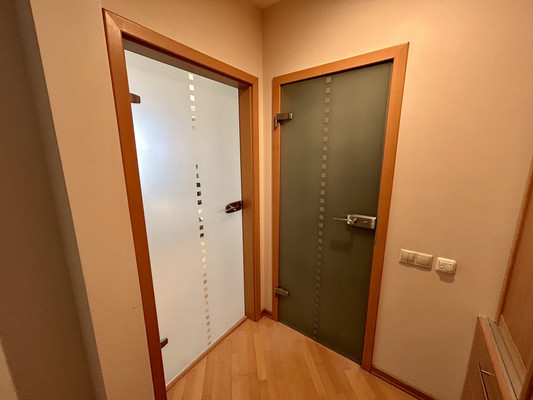 Продам многокомнатную квартиру, Имени Адмирала Серебрякова наб, 61а, Новороссийск г