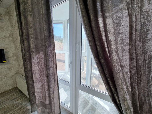 Продам однокомнатную (1-комн.) квартиру, Космонавтов пр-кт, 1в, Ростов-на-Дону г