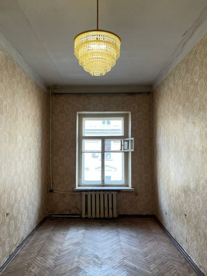 Продам комнату в 6-комн. квартире, Воскова ул, 15-17А, Санкт-Петербург г