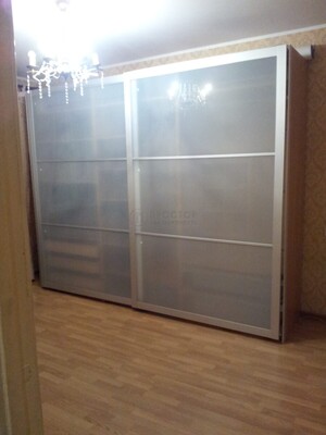 Продам однокомнатную (1-комн.) квартиру, Барвихинская ул, 10, Москва г