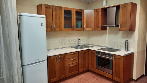 Продам двухкомнатную (2-комн.) квартиру, Пролетарский пр-кт, 7, Москва г