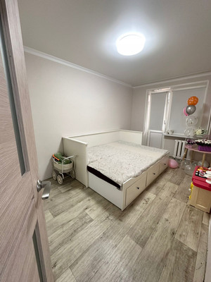 Продам двухкомнатную (2-комн.) квартиру, Степная ул, 179, Волгодонск г