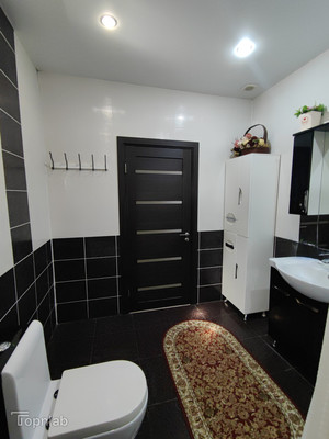 Продам трехкомнатную (3-комн.) квартиру, Фестивальный пер, 39, Белореченск г