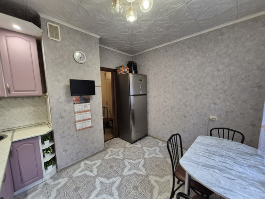 Продам трехкомнатную (3-комн.) квартиру, Каширское ш, 78к2, Москва г