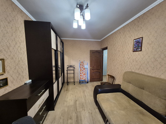 Продам трехкомнатную (3-комн.) квартиру, Каширское ш, 78к2, Москва г