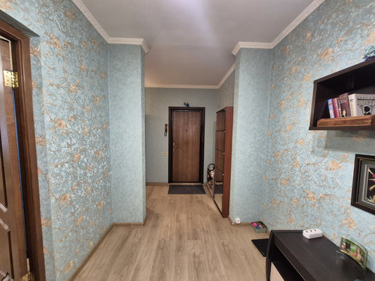 Продам трехкомнатную (3-комн.) квартиру, Каширское ш, 78к2, Москва г