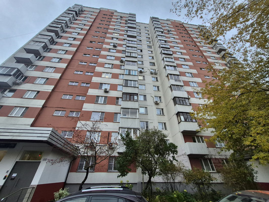 Продам трехкомнатную (3-комн.) квартиру, Каширское ш, 78к2, Москва г