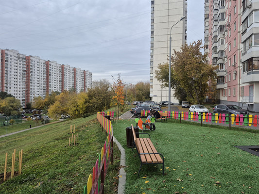Продам трехкомнатную (3-комн.) квартиру, Каширское ш, 78к2, Москва г