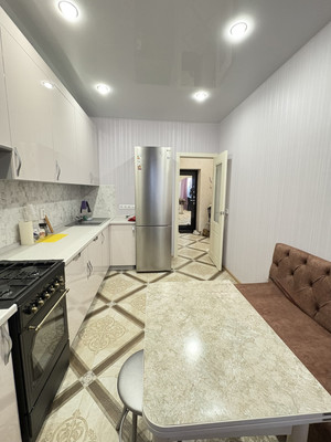 Продам однокомнатную (1-комн.) квартиру, Молодежная ул, 1в, Семеновка с