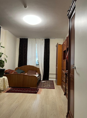 Продам двухкомнатную (2-комн.) квартиру, Просторная ул, 3к1, Путилково д