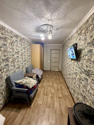 Продам двухкомнатную (2-комн.) квартиру, Октябрьской Революции ул, 34, Рошаль г